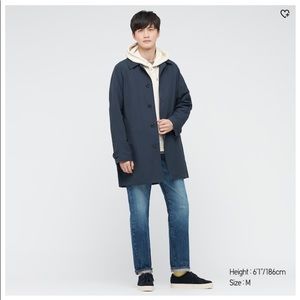 Uniqlo Men’s Lightweight H2O Repellent Coat - Navy